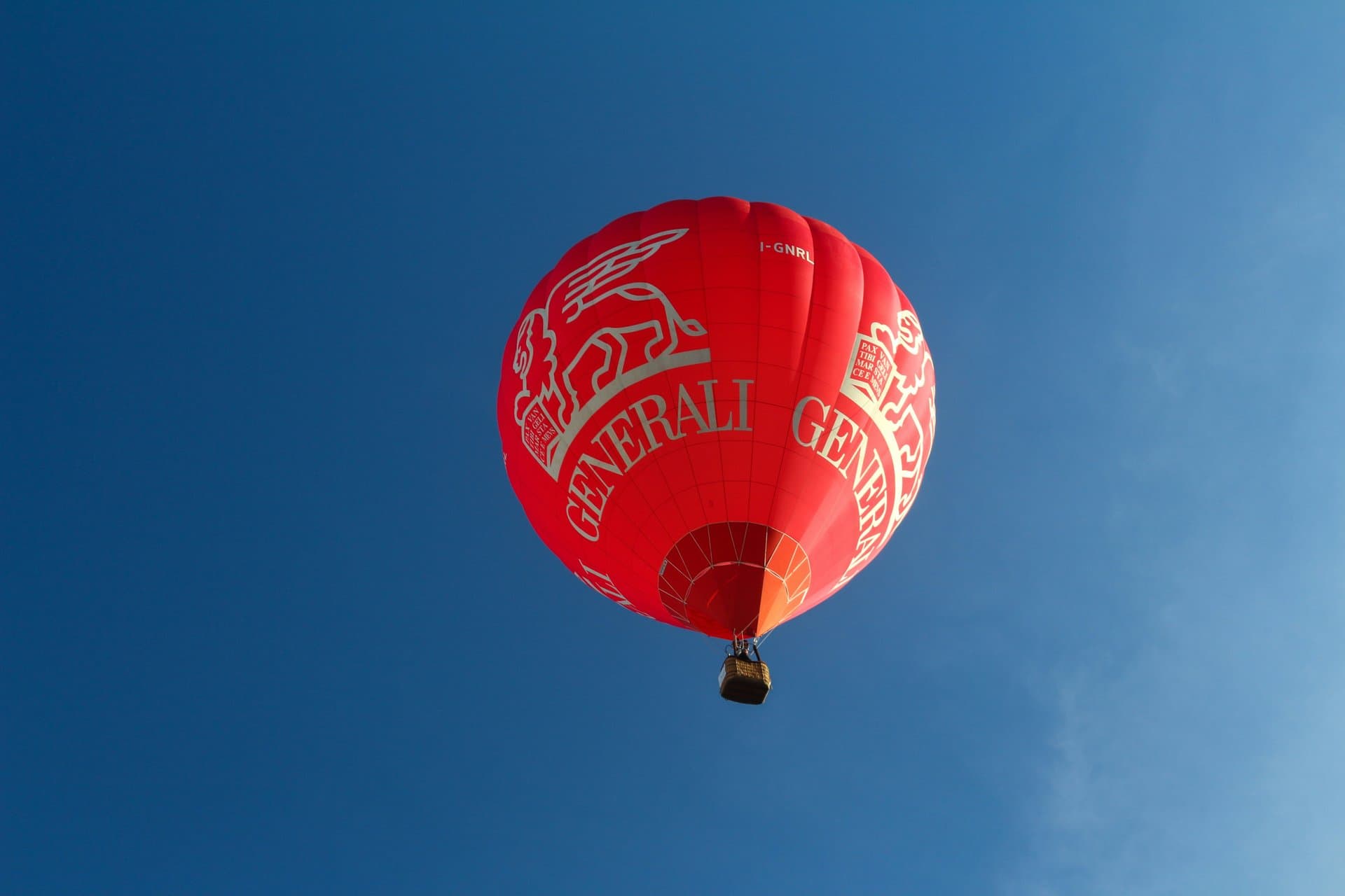 a red hot air baloon
