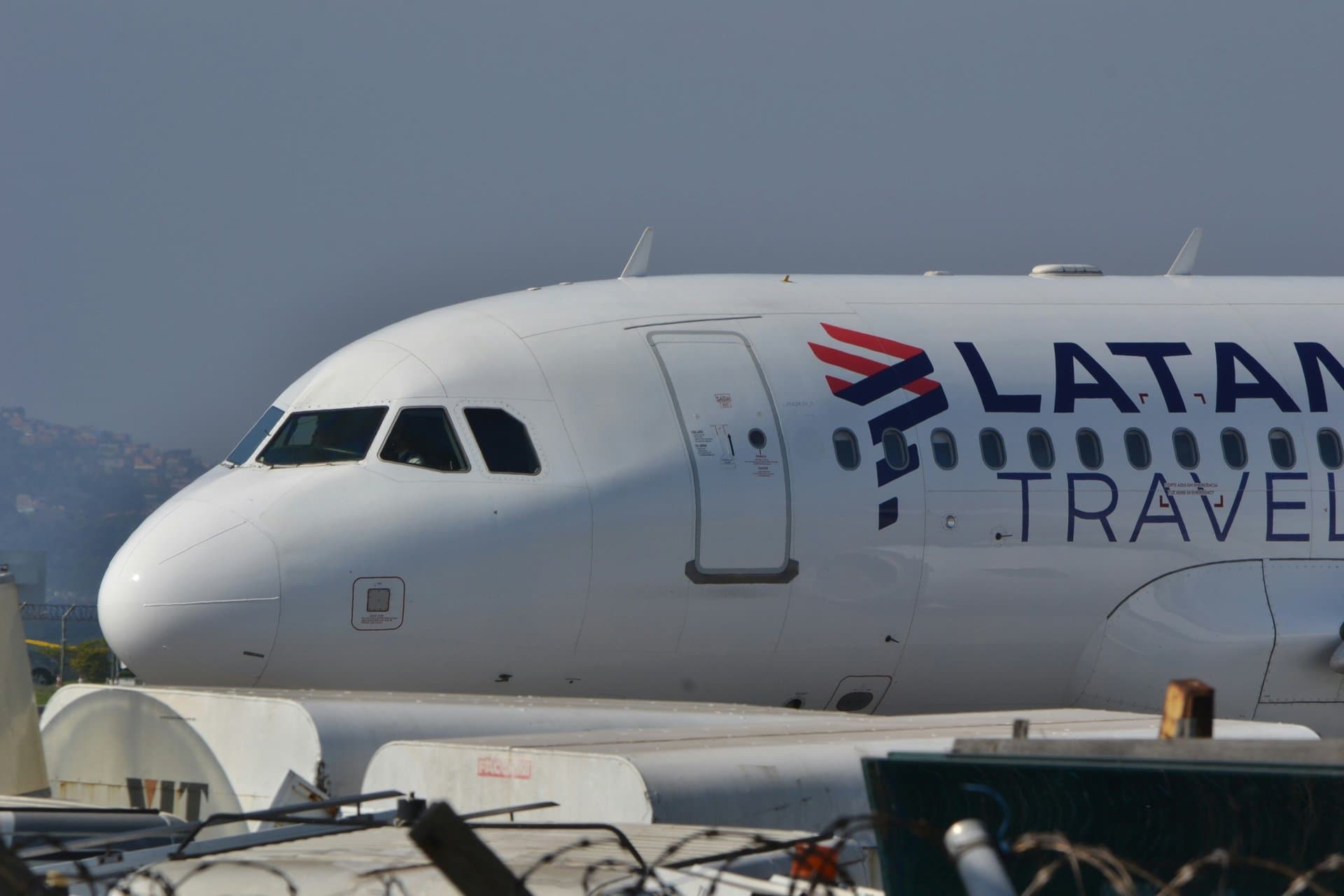 a LATAM airline plane