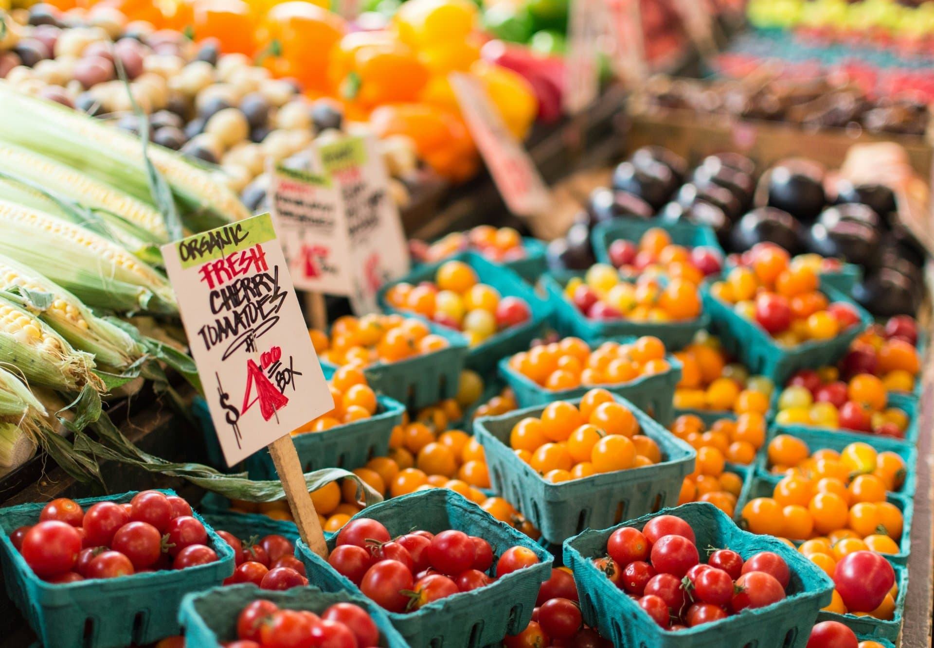 organic fruits aisle