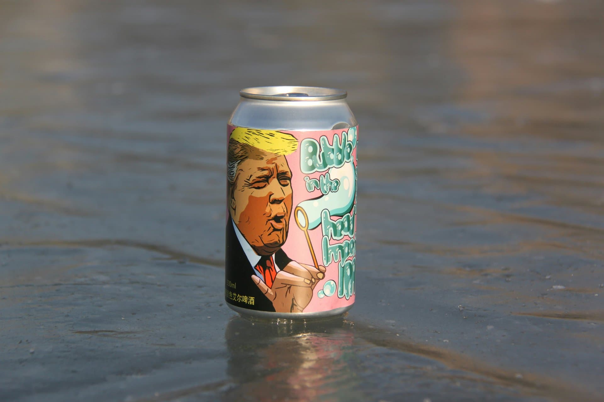 Face of US president on a chinese soft drink can